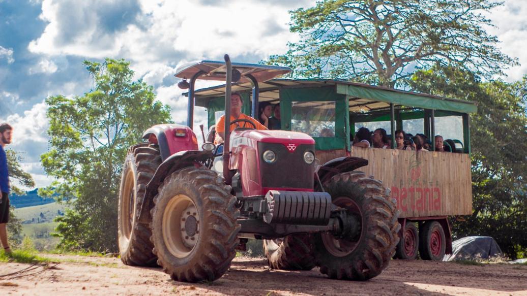 Farm Stay Fazenda Betânia, Iraci, Brazil 